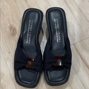 Donald J. Pliner Black Bow Slide Mules